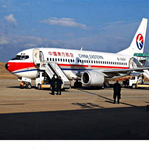 大庆萨尔图机场物流航空快运业稳步发展的原因是什么？